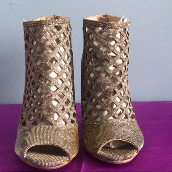 CHRISTIAN SIRIANO OPEN TOE METALLIC HIGH HEELS SHIMMERY SANDALS IN SIZE 8.5 - Picture 2 of 8